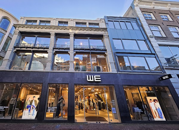 WE Fashion Amsterdam - Kalverstraat 1
