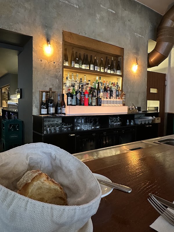 Oy Restaurant