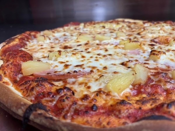 Reggio's Pizza 5