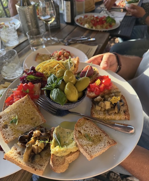 Ristorante Agrituristico Vegetariano La Casa Degli Ulivi 5