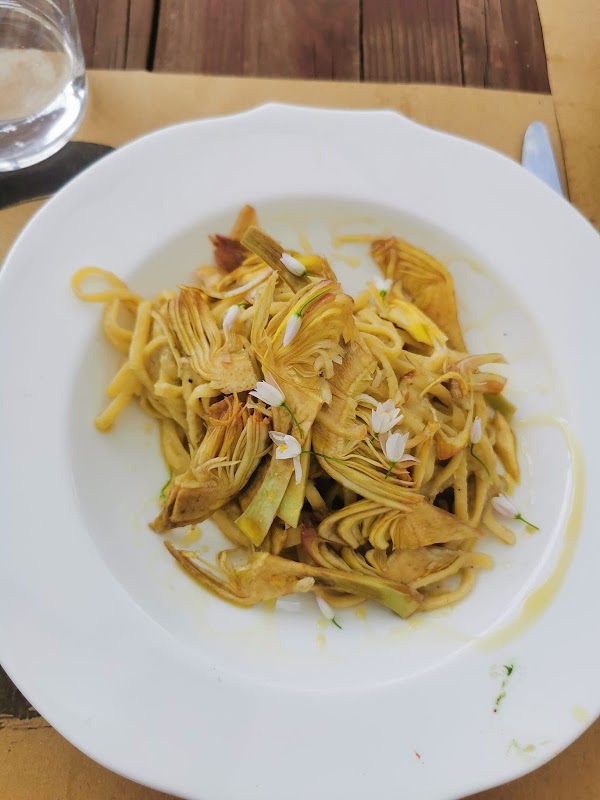 Ristorante Agrituristico Vegetariano La Casa Degli Ulivi 3