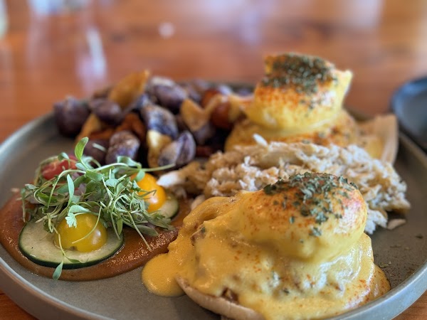 KAN KIIN BRUNCH & THAI EATERY 3