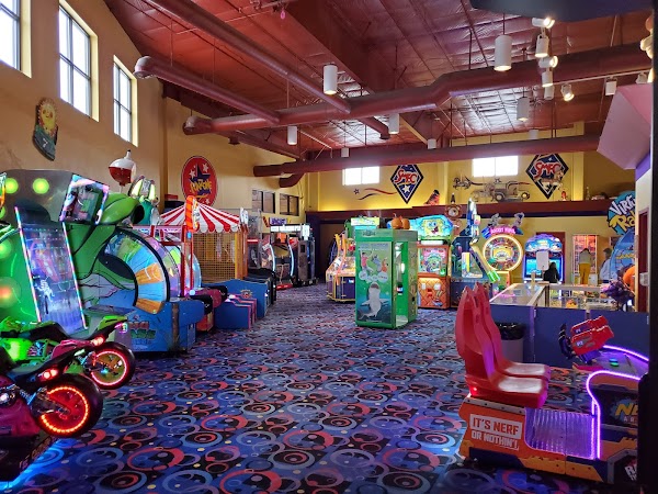 Sun Mountain Fun Center 4