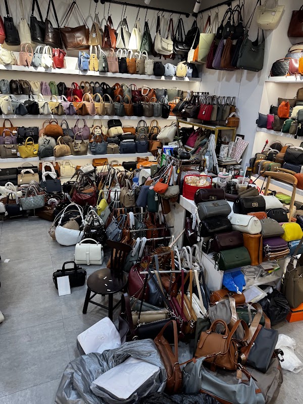 Tianhong Leather Mall 5