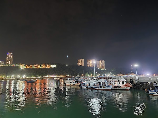 Bali Hai Pier 3