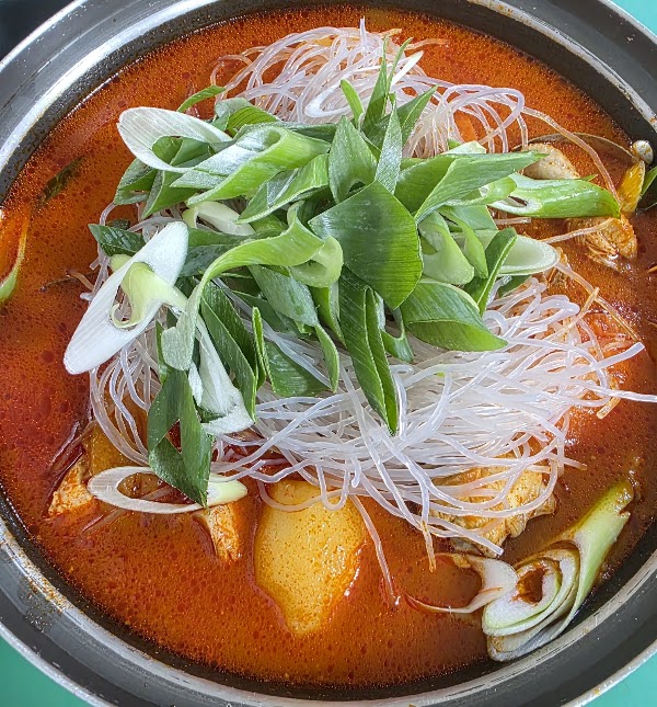 Hanbang Jeongtong Samgyetang 4