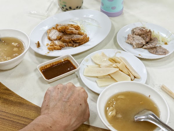 Zhouji Meat Porridge 4