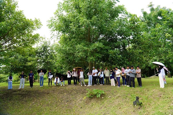 Cambodian Memorial Sites: Former M-13 Prison 2