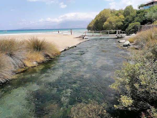 Paralia Almiros 4