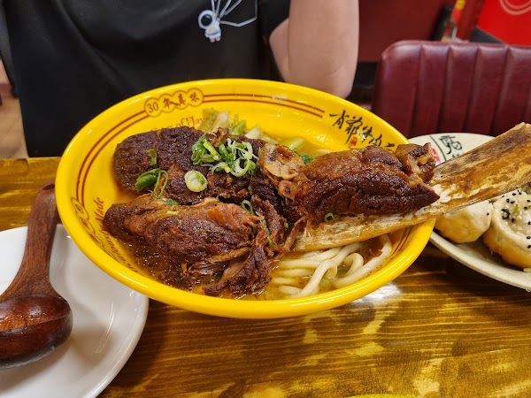 Ye Ye Noodle & Dumpling 4
