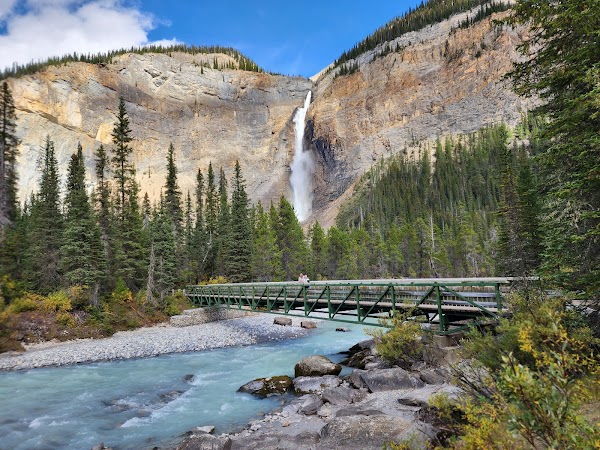 Takakkaw Falls 1
