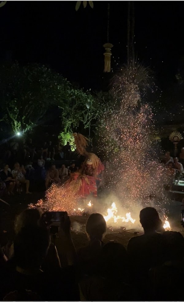 Kecak & Fire Dance at Pura Puseh Ubud