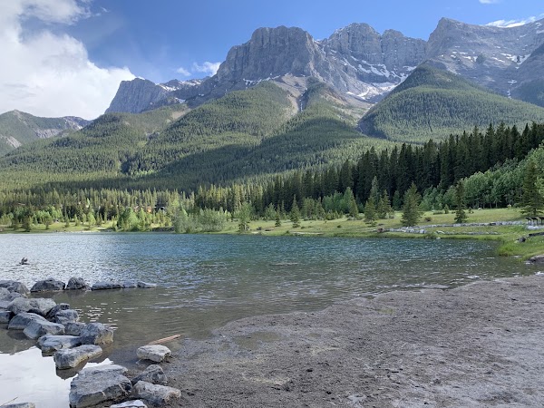 Quarry Lake Park