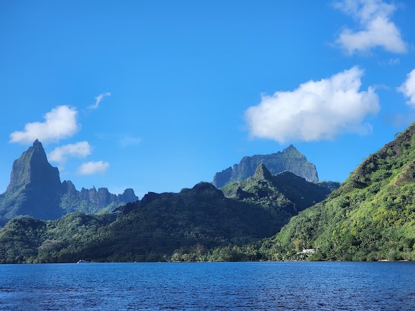 'Ōpūnohu Bay