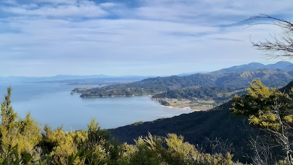 Mārahau