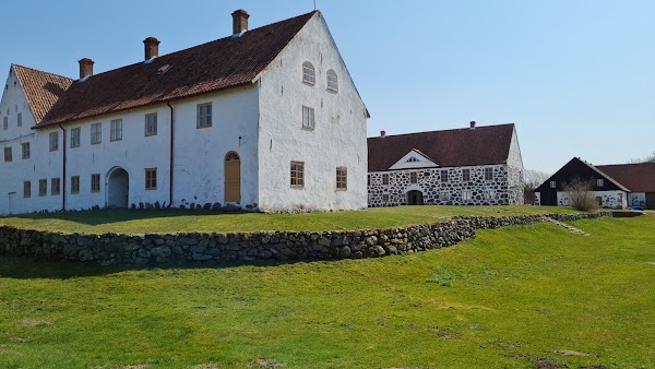 Hovdala castle 3
