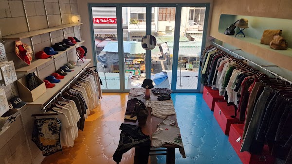 111 Concept Store
