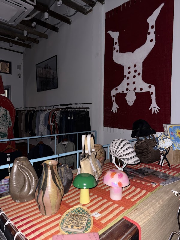111 Concept Store 2