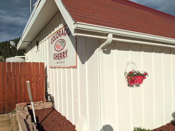 Colorado Cherry Company at Lyons