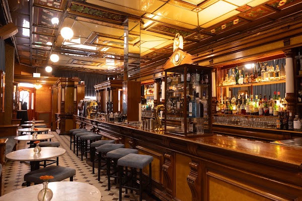 SVANEN Cocktailbar
