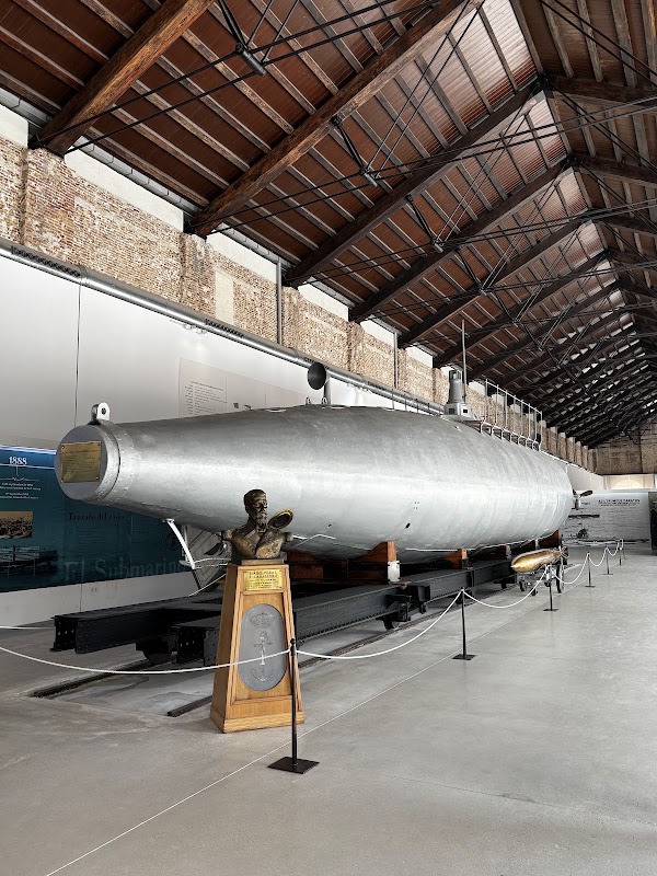 Monumento Submarino Isaac Peral 1