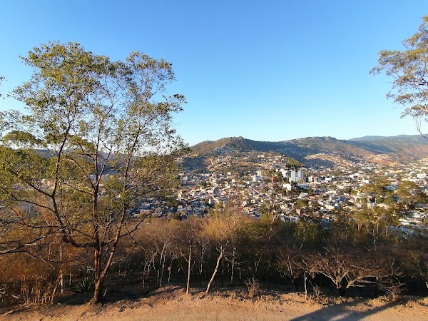 Monumento a la Paz - Cerro Juana Lainez 3