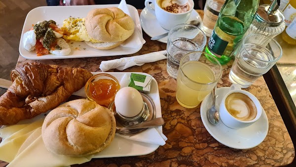 Café Kafka 5