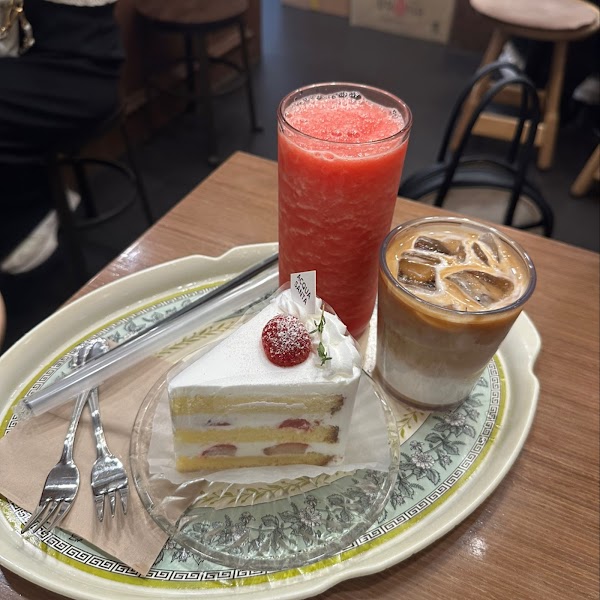 Aqua Santa Seongsu Cafe 3