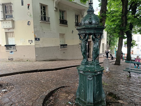 Place Émile Goudeau 5