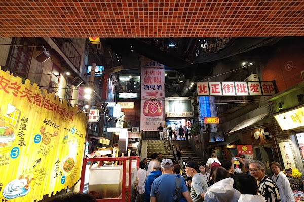 Wenheyou Laochangsha Lobster Restaurant 3