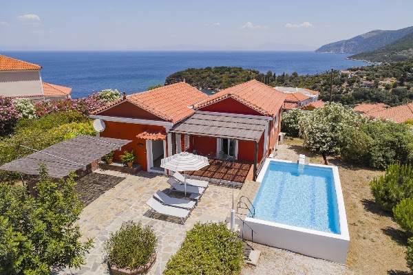 MOUZAKIS VILLAS