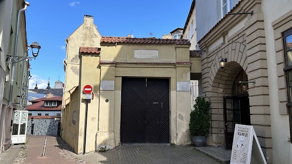 Signatories House 2