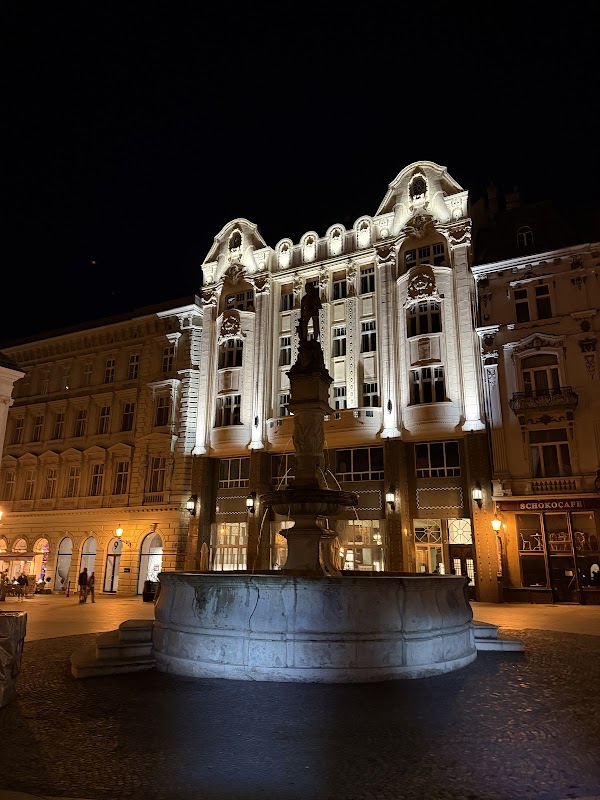 Maximilian's fountain 4