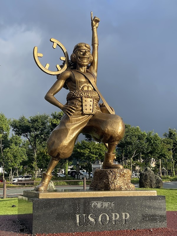 Usopp Statue