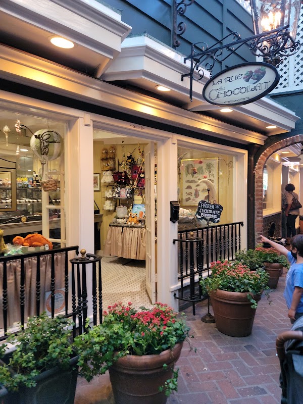 La Rue Du Chocolat 1