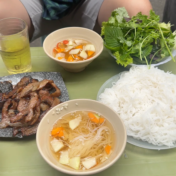 Bún Chả Gầm Cầu 5