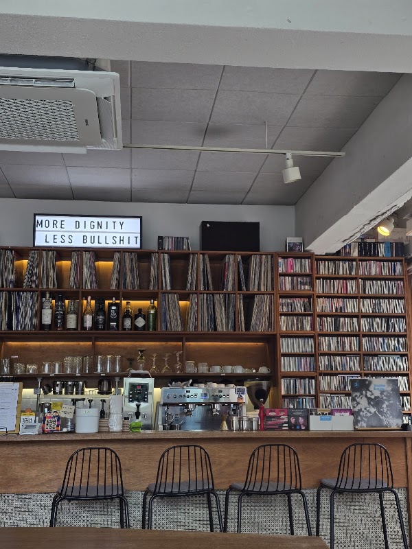 Woolf Social Club 4