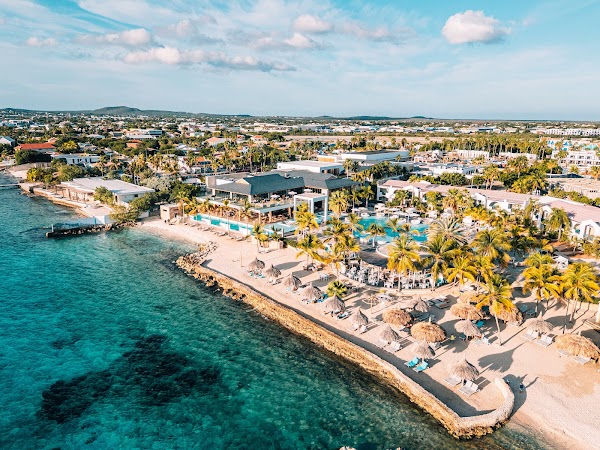 Van der Valk Plaza Beach Resort Bonaire