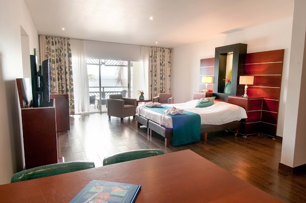 Van der Valk Plaza Beach Resort Bonaire 5
