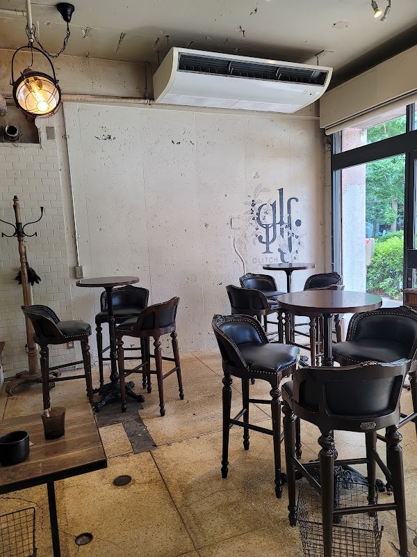 GLITCH COFFEE & ROASTERS 5