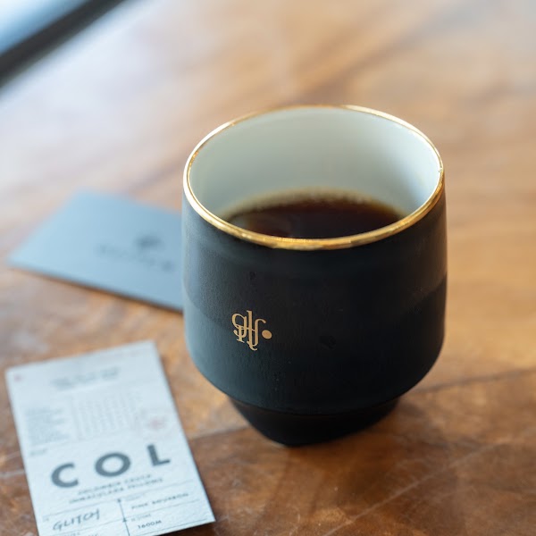 GLITCH COFFEE & ROASTERS 3