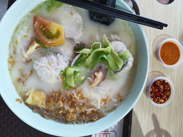 Yuhua Village Market and Food Centre 2