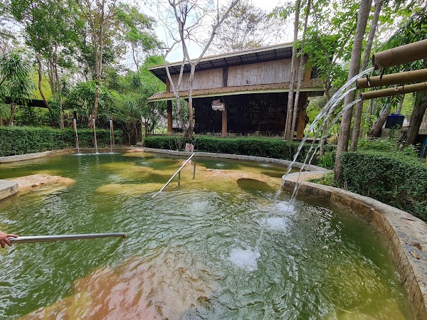 Rock Valley Hot Springs and Fish Spa 5