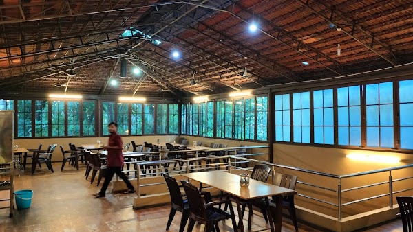 Sri Meenakshi Bhavan
