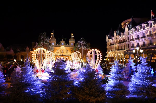 Place du Casino 4