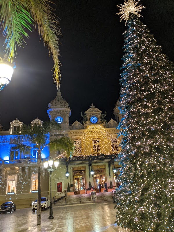 Place du Casino 3