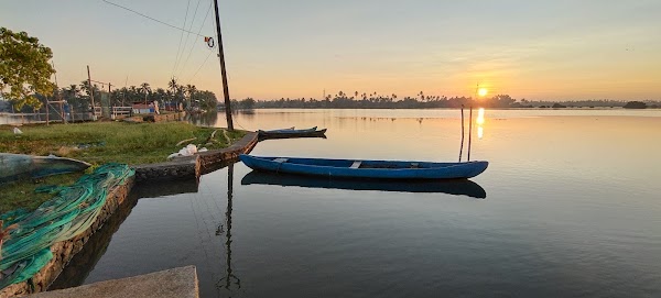 Kumbalangi 4