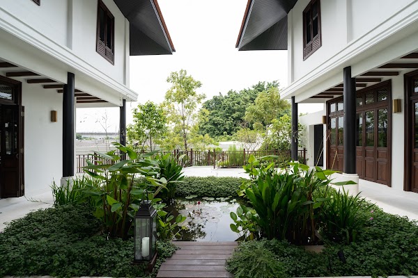 Siri Sala Private Thai Villa