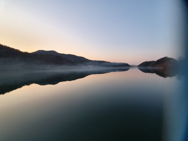 Ajung Lake 5