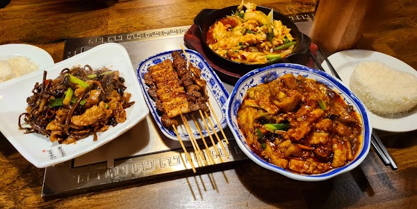 Hilan Chinese and Korean Restaurant 5